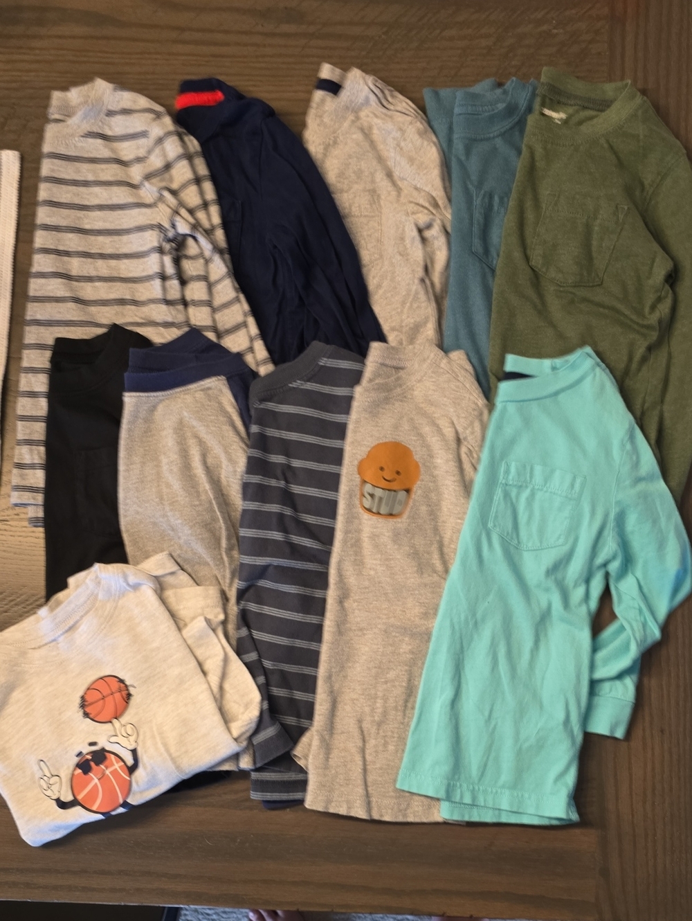 Carter's & Simple Joys Long Sleeve TShirt Lot Size 4T